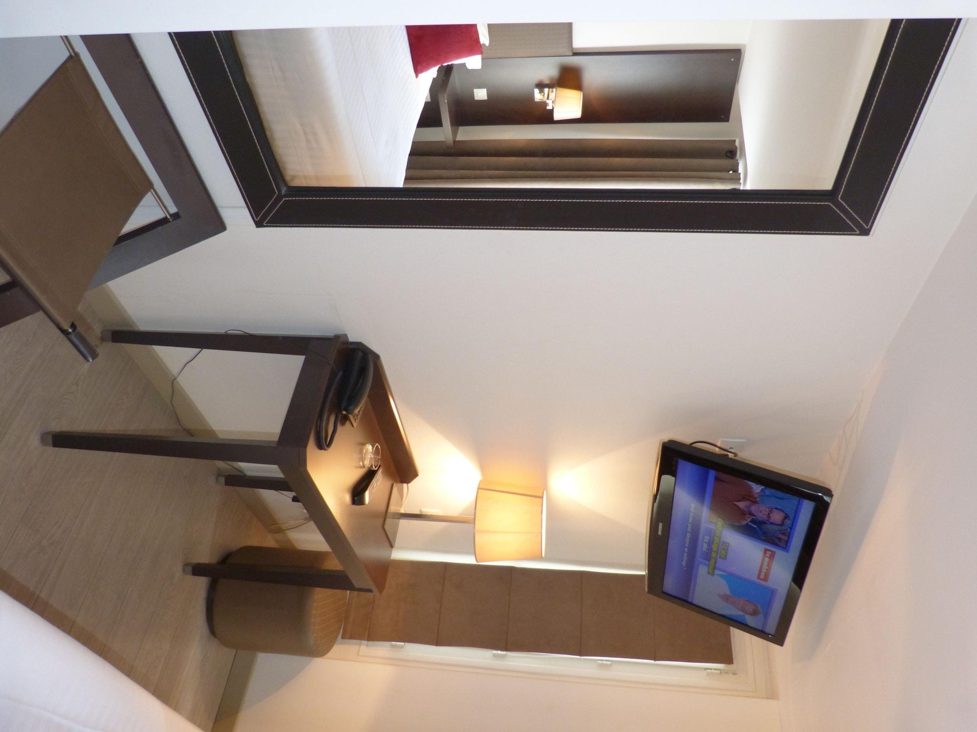 Hotel Little Regina Παρίσι Εξωτερικό φωτογραφία